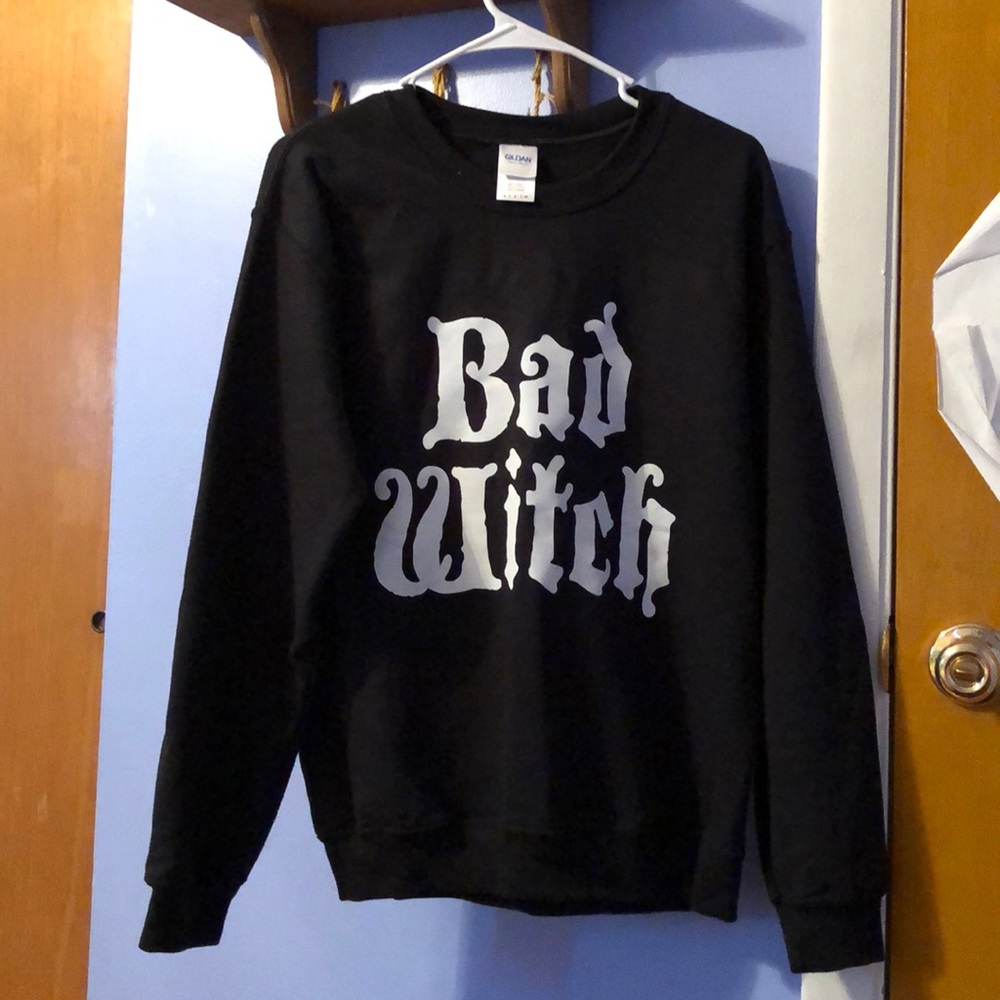Crew neck